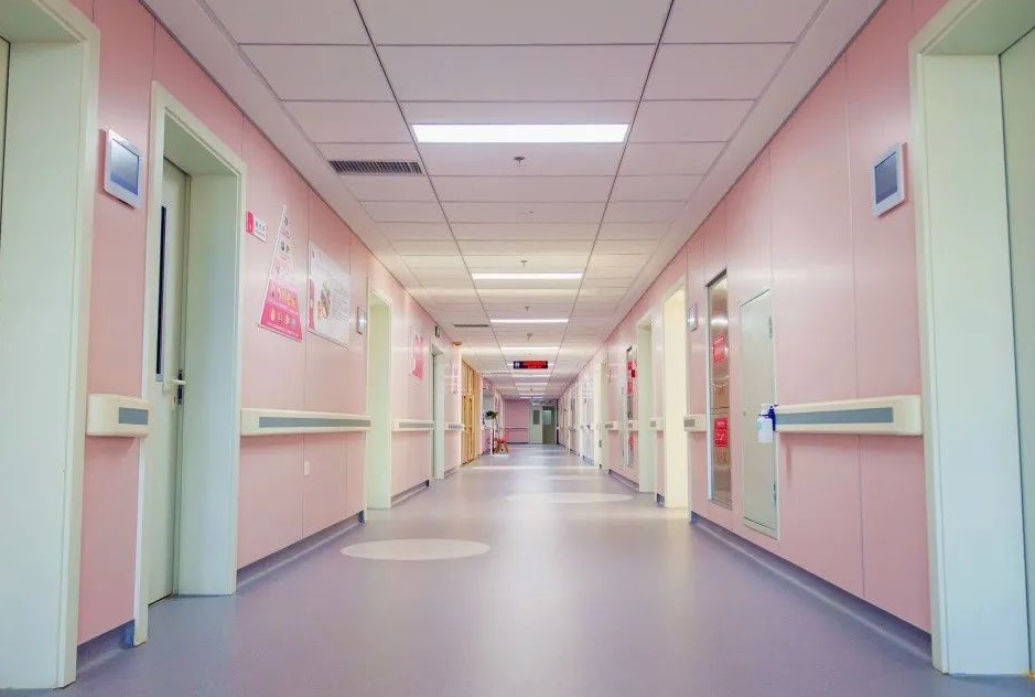 塑膠地板-醫(yī)院走廊